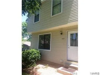 652 Summer Winds Lane #D, St Peters, MO β listing photo 1