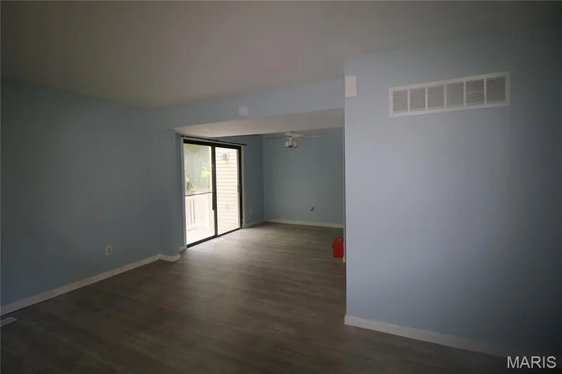652 Summer Winds Lane #D, St Peters, MO 63376 — listing photo 2 of 18