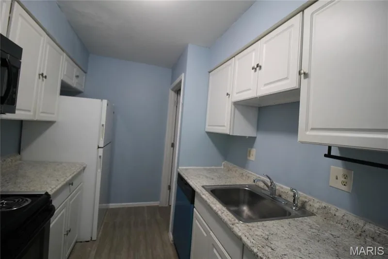 652 Summer Winds Lane #D, St Peters, MO 63376 — listing photo 8 of 18