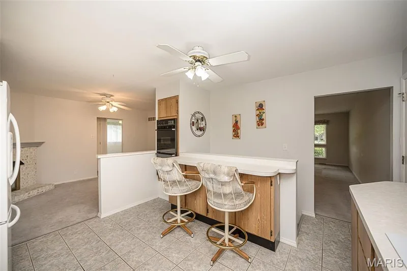 36 Park Charles Boulevard N, St Peters, MO 63376 — listing photo 21 of 53