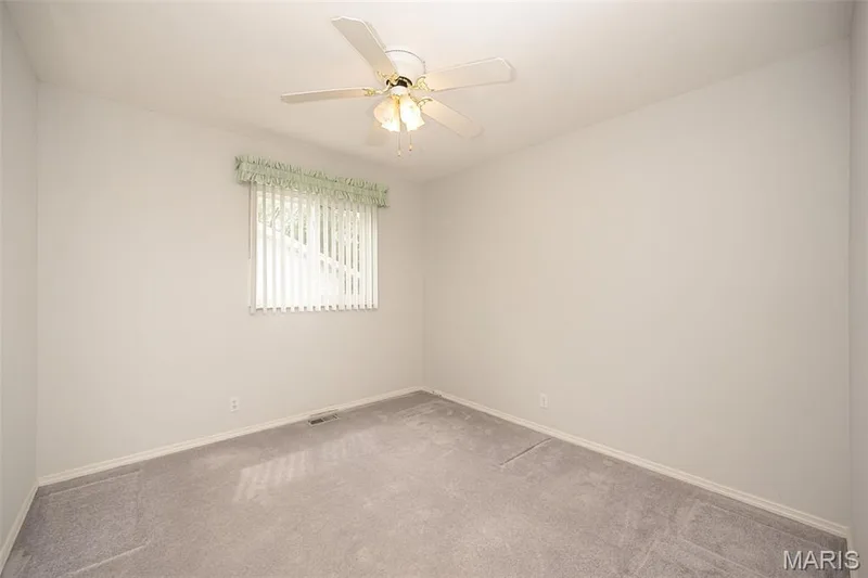 36 Park Charles Boulevard N, St Peters, MO 63376 — listing photo 33 of 53