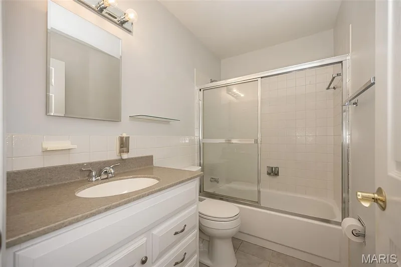 36 Park Charles Boulevard N, St Peters, MO 63376 — listing photo 34 of 53