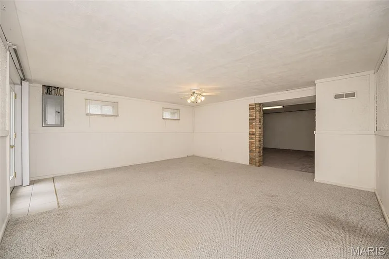 36 Park Charles Boulevard N, St Peters, MO 63376 — listing photo 37 of 53