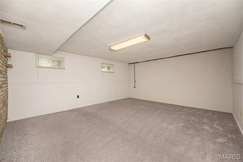36 Park Charles Boulevard N, St Peters, MO 63376 — listing photo 38 of 53