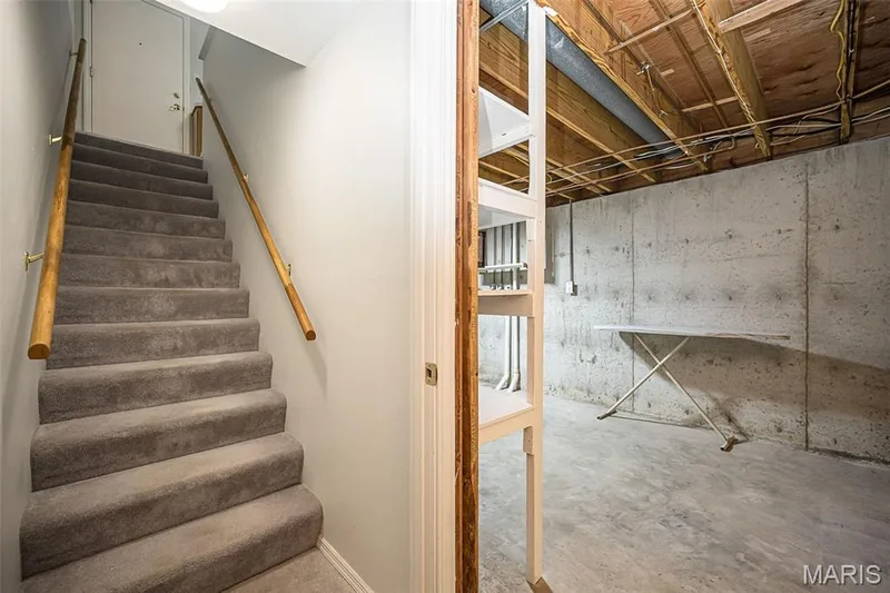 36 Park Charles Boulevard N, St Peters, MO 63376 — listing photo 40 of 53