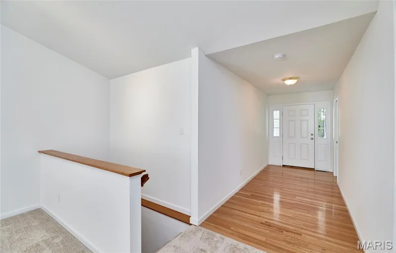 556 Boulder River Drive, St Charles, MO 63368 — listing photo 7 of 30