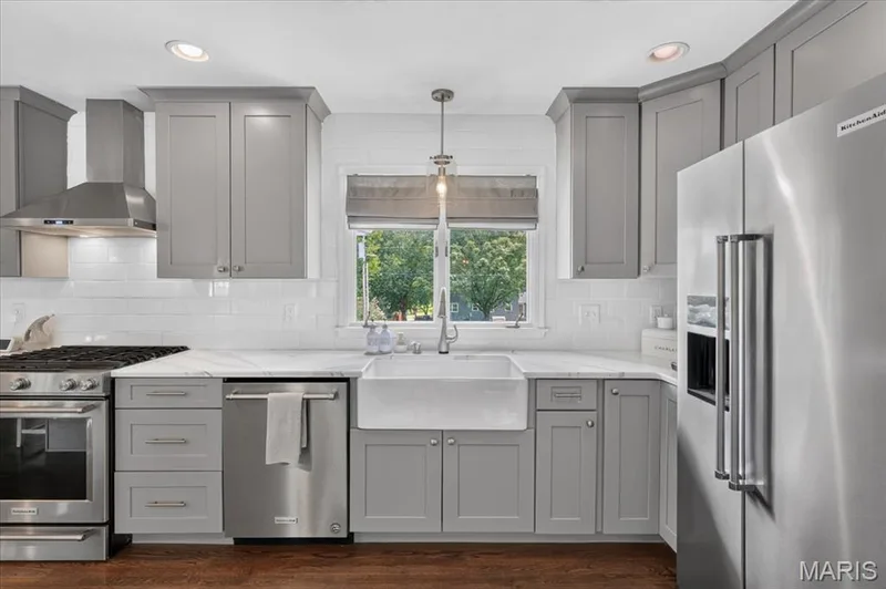 20 Shawnee Drive, St Charles, MO 63301 — listing photo 35 of 65