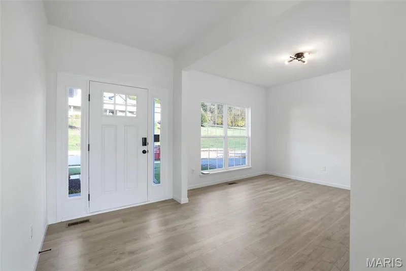 721 Grindstone Drive, O'Fallon, MO 63385 — listing photo 2 of 25