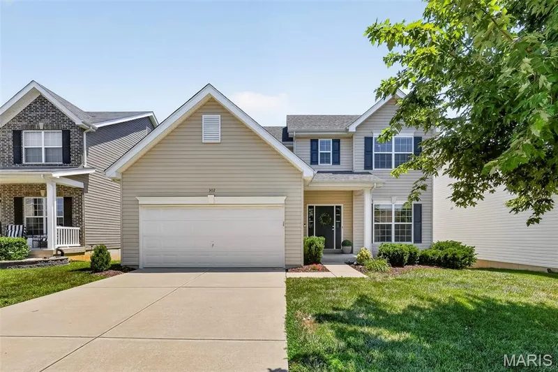 302 Pecan Bluffs Drive, Wentzville, MO 63385 — listing photo 55 of 63