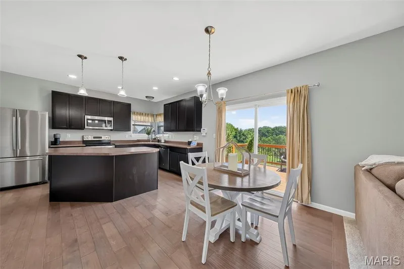 302 Pecan Bluffs Drive, Wentzville, MO 63385 — listing photo 6 of 63