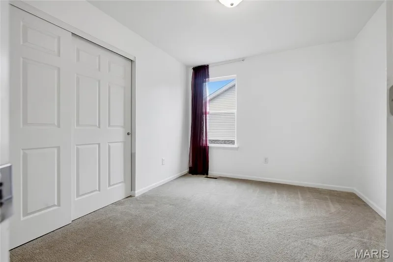 2039 Saint Madeleine Drive, Dardenne Prairie, MO 63368 — listing photo 23 of 39