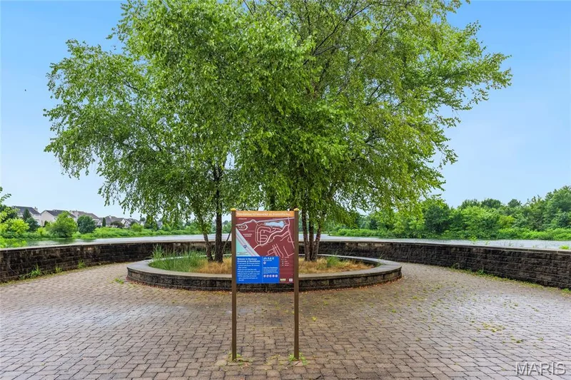 2039 Saint Madeleine Drive, Dardenne Prairie, MO 63368 — listing photo 31 of 39