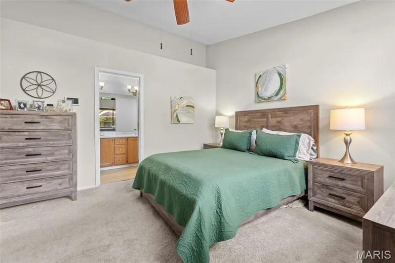 1702 Hemingway Lane #D, Weldon Spring, MO 63304 — listing photo 13 of 33