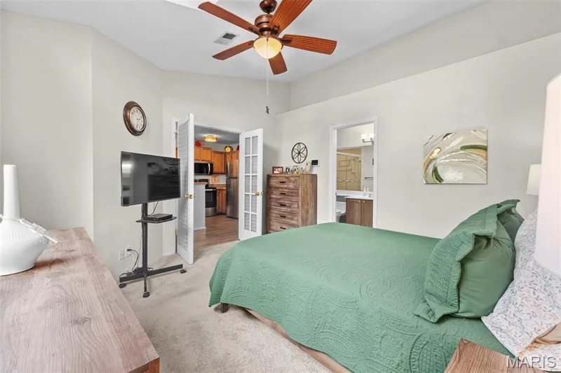 1702 Hemingway Lane #D, Weldon Spring, MO 63304 — listing photo 14 of 33