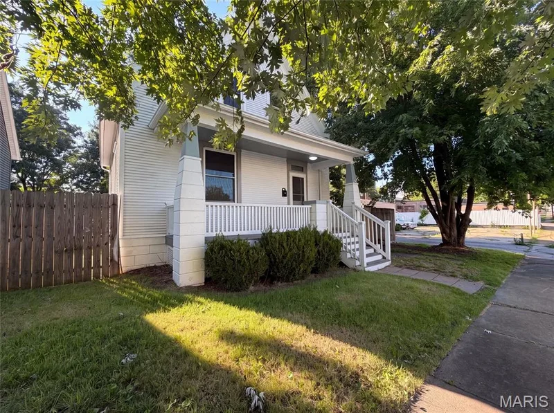 415 N 4th Street, St Charles, MO 63301 — listing photo 18 of 19