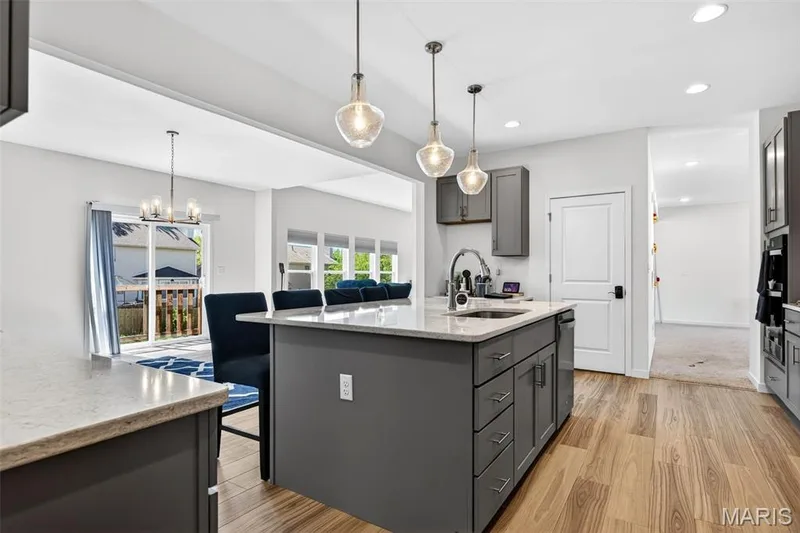 365 Kreder Ridge Circle, St Charles, MO 63304 — listing photo 20 of 61