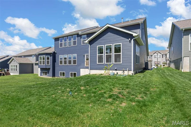 365 Kreder Ridge Circle, St Charles, MO 63304 — listing photo 55 of 61