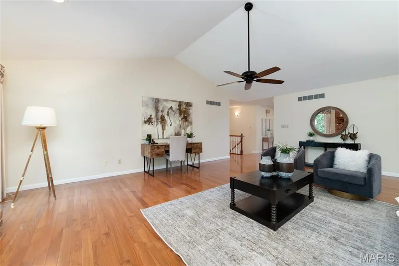 16275 Lone Cabin Drive, Wildwood, MO 63005 — listing photo 14 of 44
