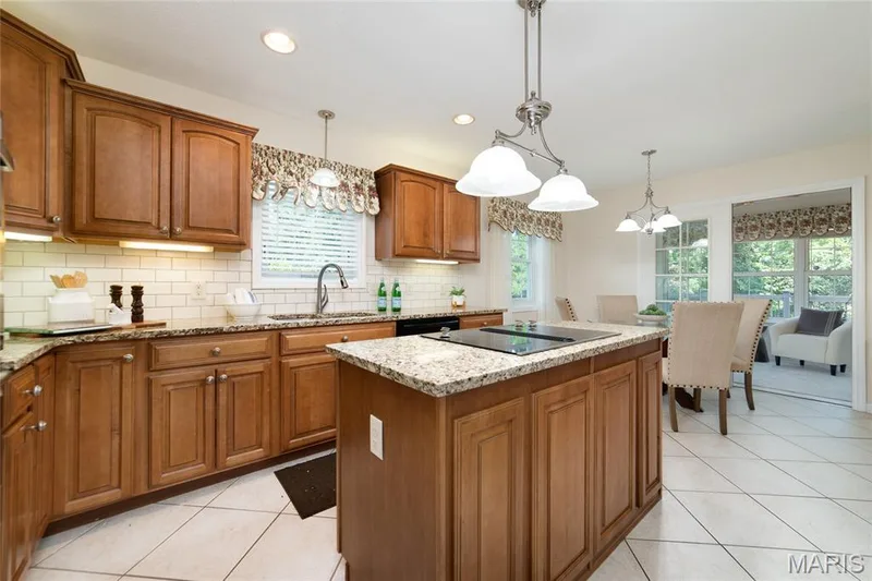 16275 Lone Cabin Drive, Wildwood, MO 63005 — listing photo 15 of 44