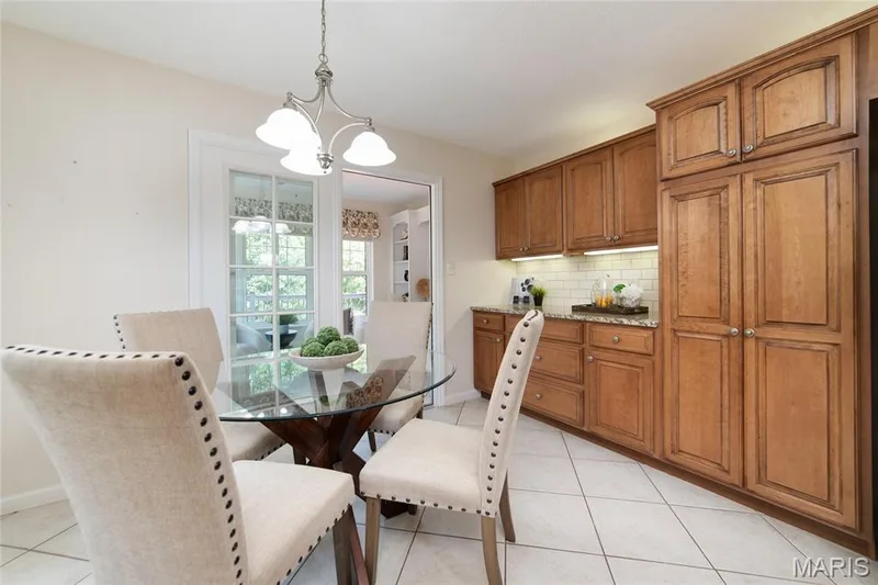 16275 Lone Cabin Drive, Wildwood, MO 63005 — listing photo 18 of 44