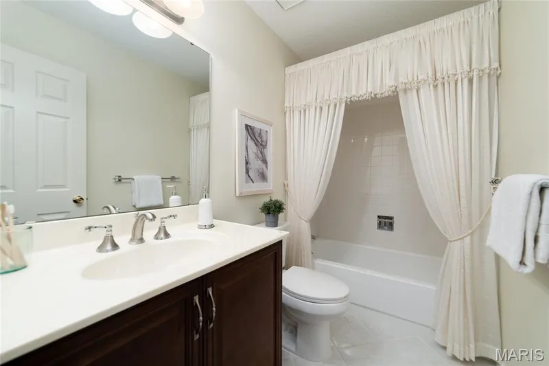 16275 Lone Cabin Drive, Wildwood, MO 63005 — listing photo 34 of 44