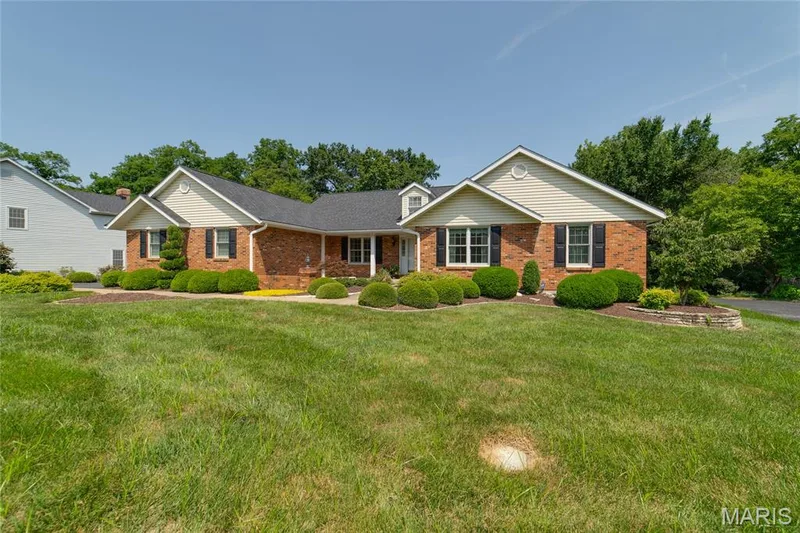 16275 Lone Cabin Drive, Wildwood, MO 63005 — listing photo 35 of 44