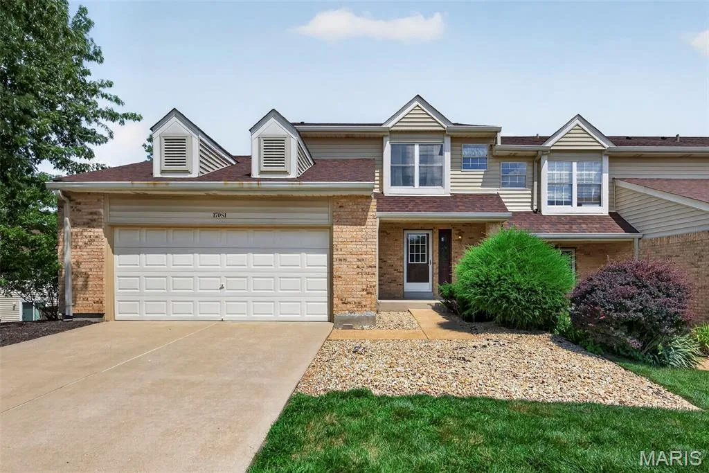 17081 Sandalwood Creek Drive, Wildwood, MO 63038 — listing photo 1 of 56