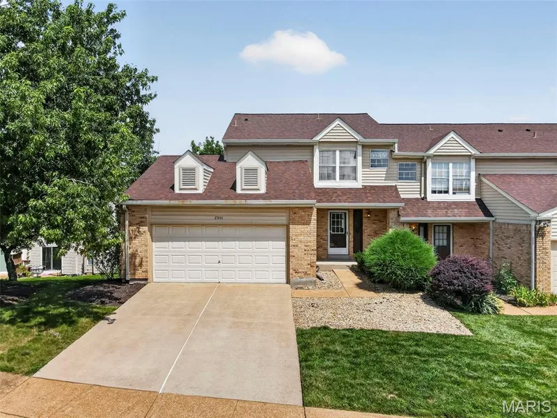 17081 Sandalwood Creek Drive, Wildwood, MO 63038 — listing photo 6 of 56