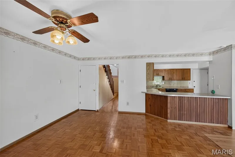 17081 Sandalwood Creek Drive, Wildwood, MO 63038 — listing photo 14 of 56
