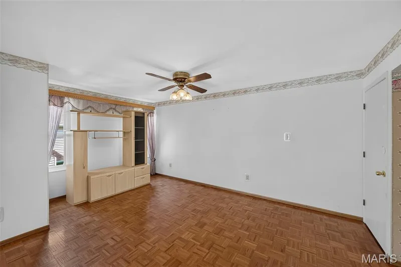 17081 Sandalwood Creek Drive, Wildwood, MO 63038 — listing photo 15 of 56