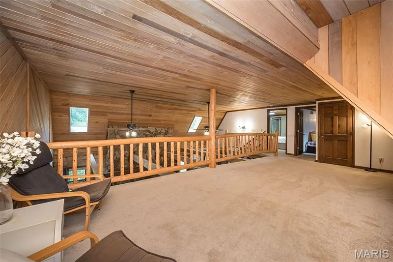 So much potential — 8 Whippoorwill Court, Defiance, MO 63341