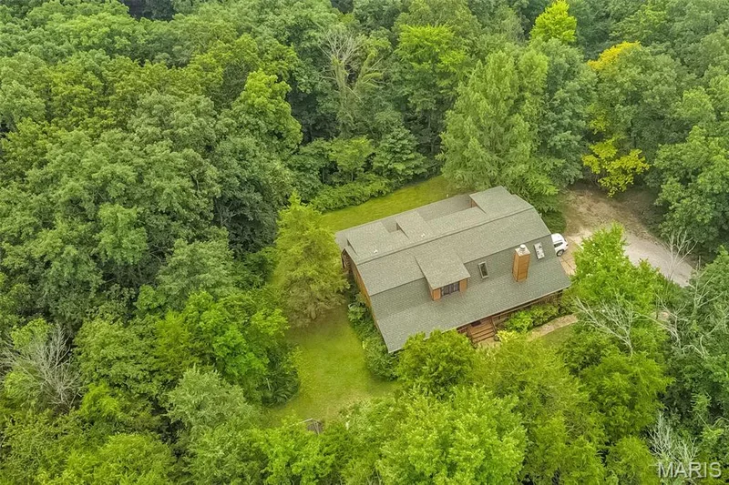 You are surrounded by nature from each side1 — 8 Whippoorwill Court, Defiance, MO 63341