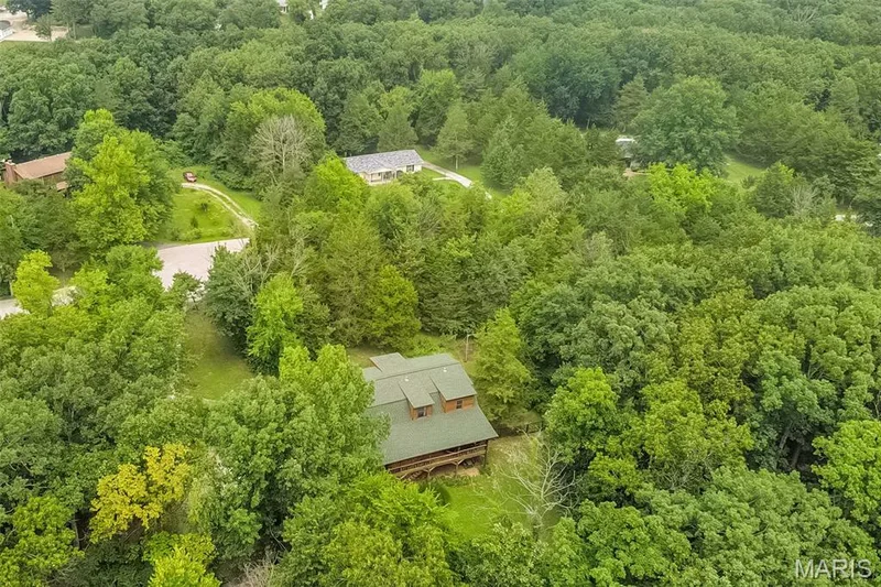 8 Whippoorwill Court, Defiance, MO 63341 — listing photo 70 of 73