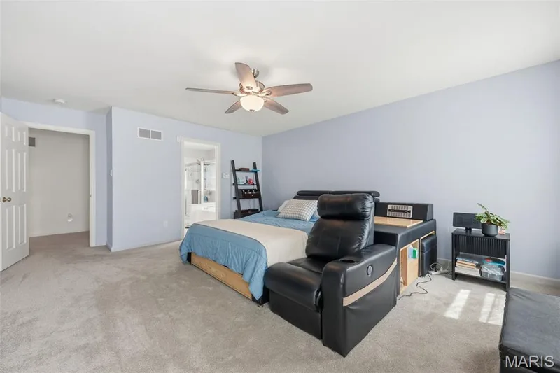 214 Charging Bear Drive, Wentzville, MO 63385 — listing photo 29 of 74