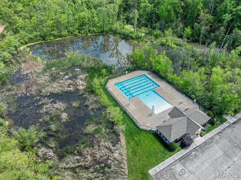 225 Thorn Brook Drive, O'Fallon, MO 63366 — listing photo 38 of 39