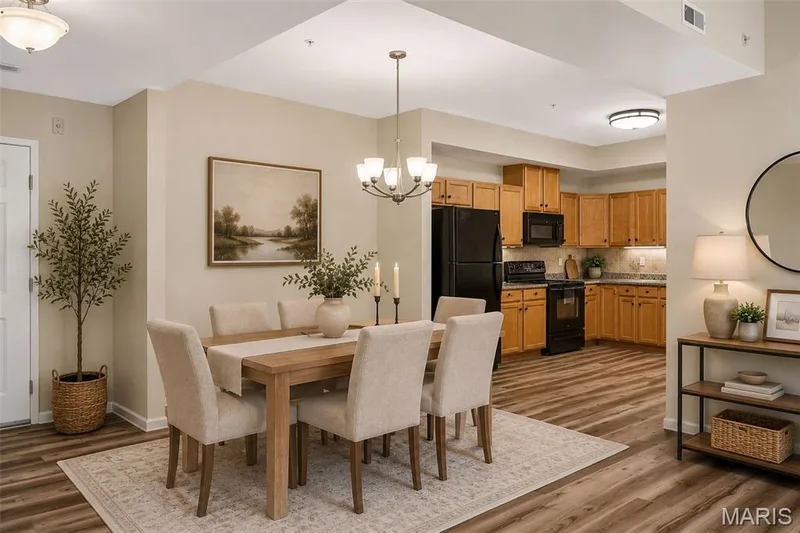 6 Monarch Trace Court #103, Chesterfield, MO 63017 — listing photo 6 of 41