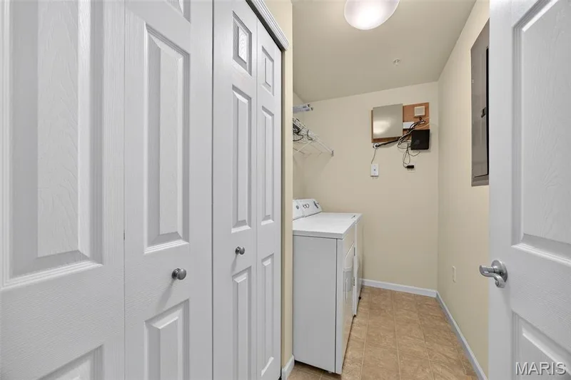 6 Monarch Trace Court #103, Chesterfield, MO 63017 — listing photo 23 of 41