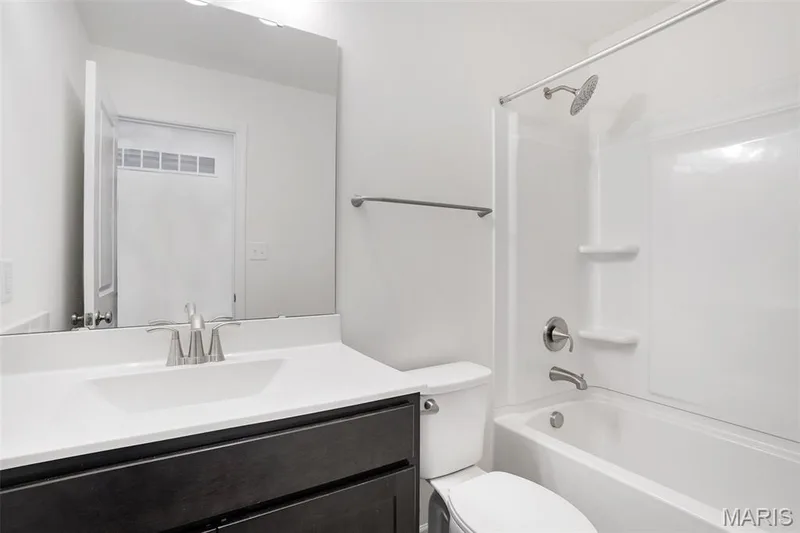 278 Osprey Court, Lake St. Louis, MO 63367 — listing photo 18 of 20
