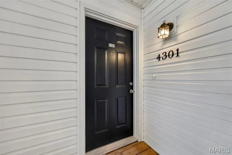 4301 Spring Creek Lane, O'Fallon, MO 63368 — listing photo 2 of 31