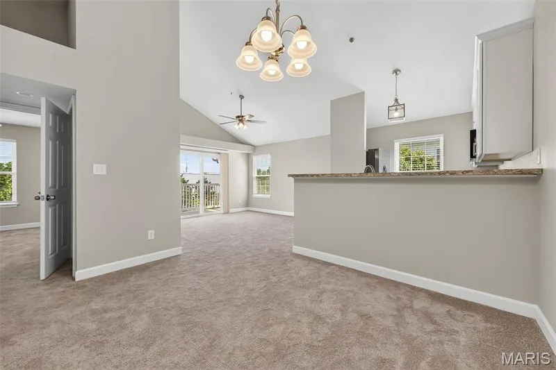 4301 Spring Creek Lane, O'Fallon, MO 63368 — listing photo 4 of 31