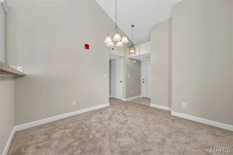 4301 Spring Creek Lane, O'Fallon, MO 63368 — listing photo 6 of 31