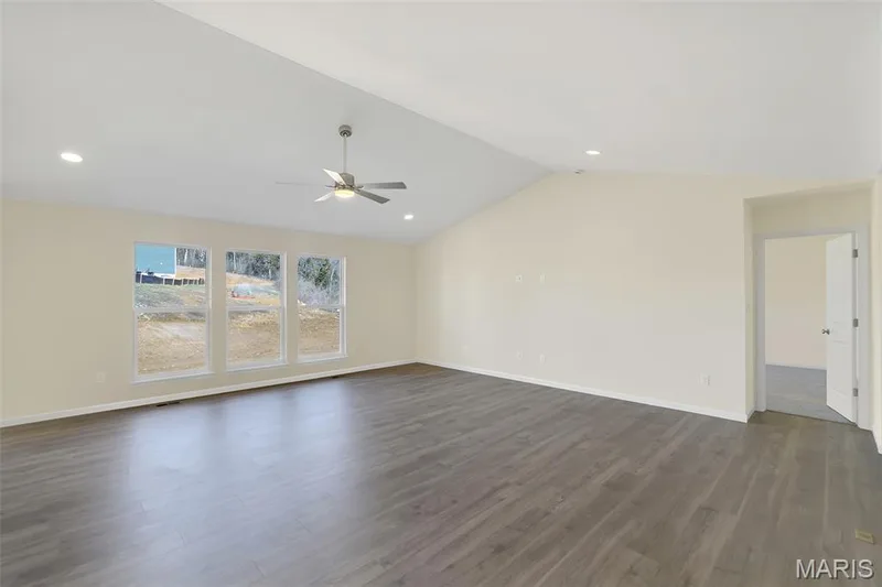 302 Osprey Court, Lake St. Louis, MO 63367 — listing photo 3 of 28
