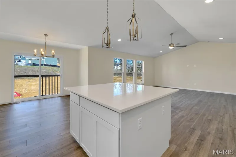 302 Osprey Court, Lake St. Louis, MO 63367 — listing photo 10 of 28