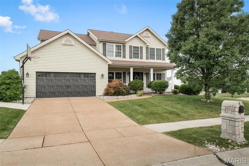 1001 Summersweet Drive, St Peters, MO 63376 — listing photo 2 of 58