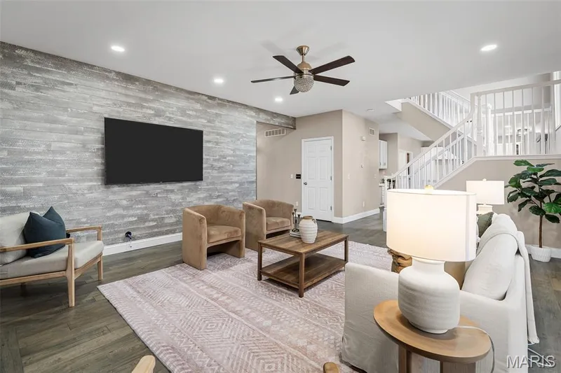 1001 Summersweet Drive, St Peters, MO 63376 — listing photo 11 of 58