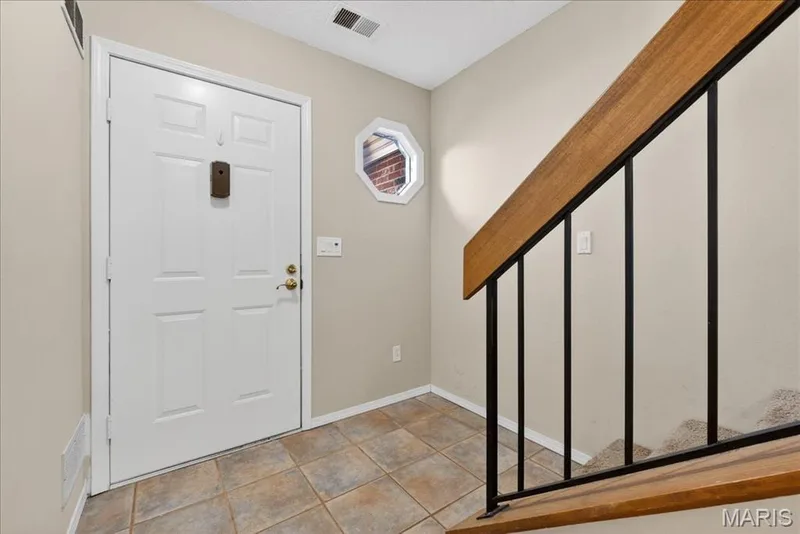 352 Windsor Place #B, St Peters, MO 63376 — listing photo 12 of 41
