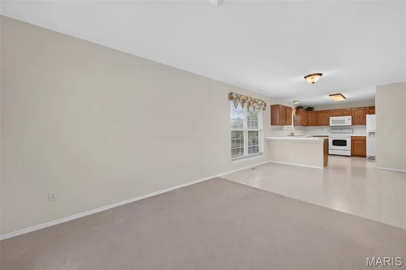 1563 Englebrook Drive, Wildwood, MO 63011 — listing photo 13 of 50