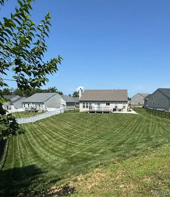 106 Crystal Creek Court, Wentzville, MO 63385 — listing photo 7 of 34
