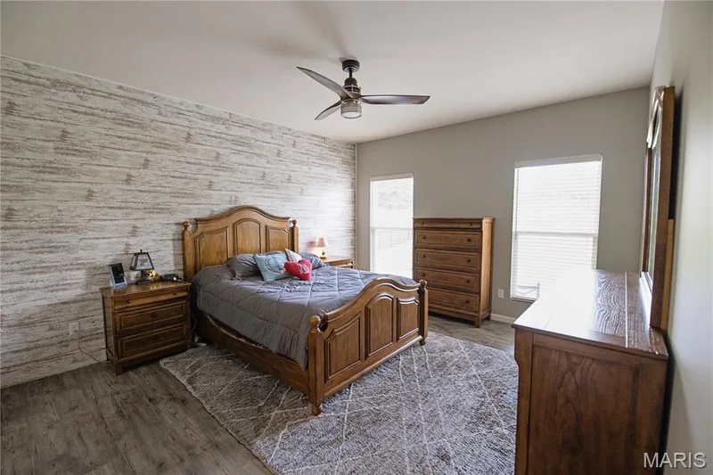 106 Crystal Creek Court, Wentzville, MO 63385 — listing photo 17 of 34