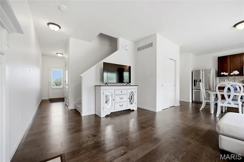 315 Fronterra Court, Cottleville, MO 63376 — listing photo 6 of 42